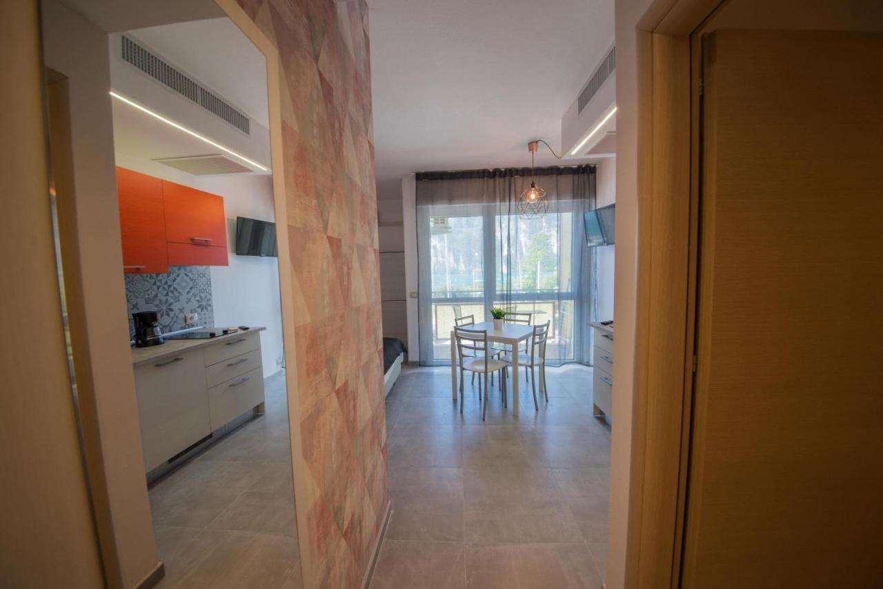 Residence Cristine Рива-дель-Гарда Экстерьер фото